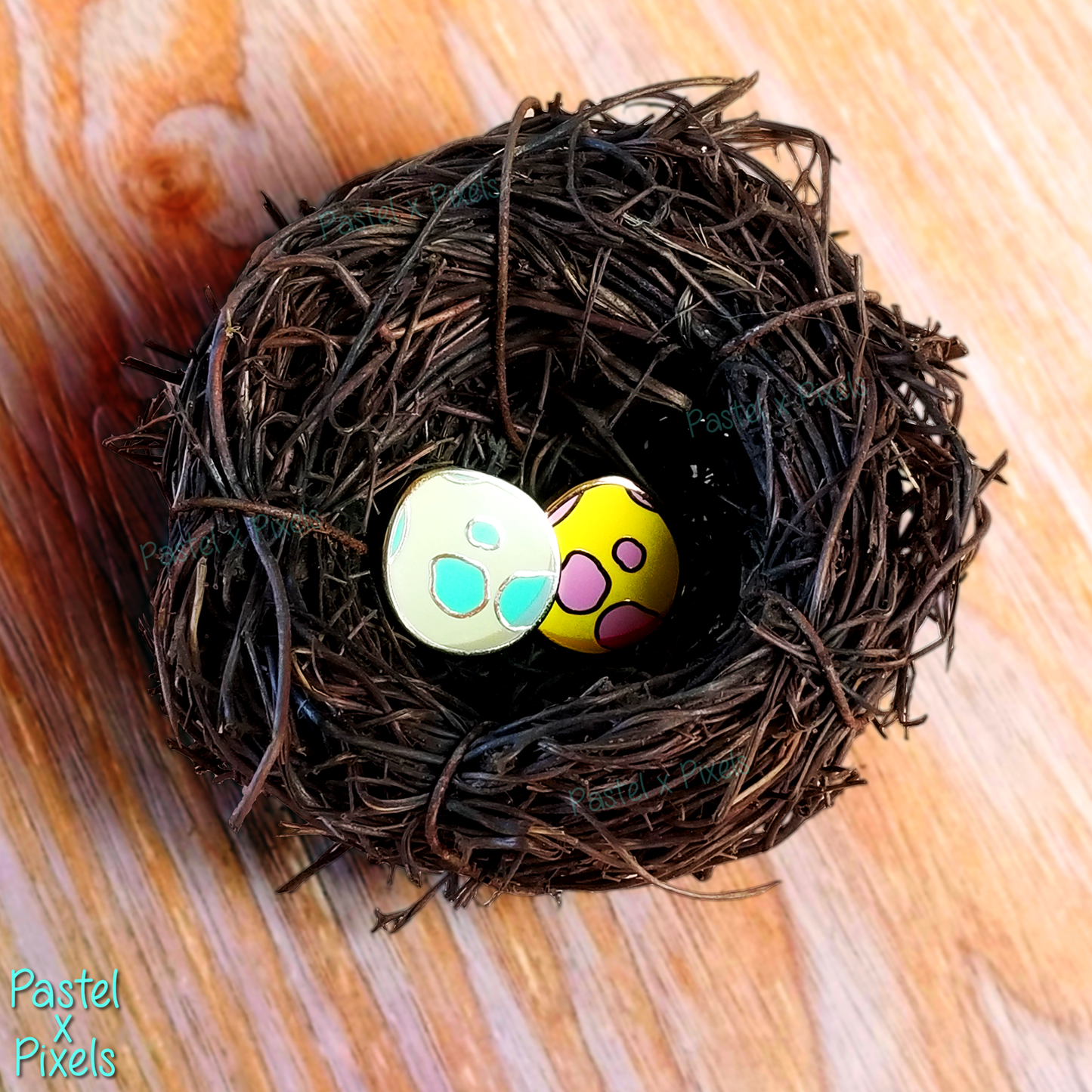 Magic Eggs - Mini Pin